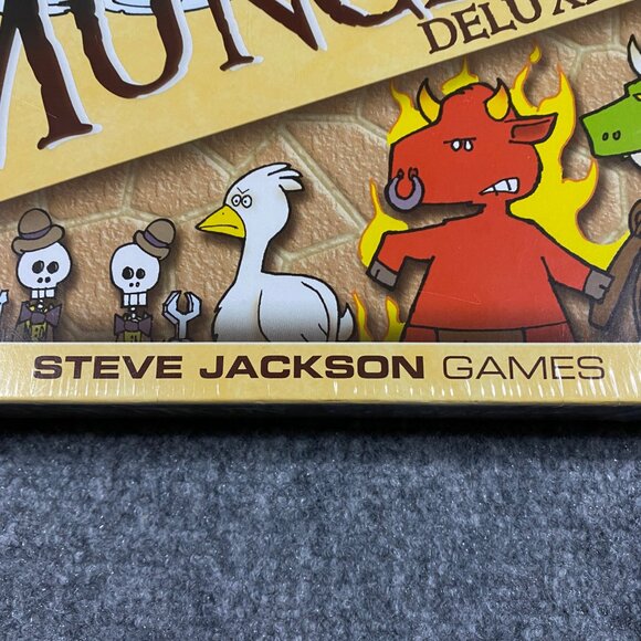 Munchkin Deluxe Family Board Game Steve Jackson Games 2018 SJG1483 Party Sealed - Picture 5 of 16
